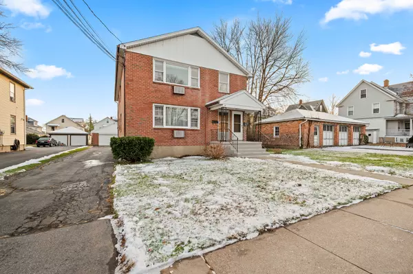 West Hartford, CT 06119,11 Crosby Street