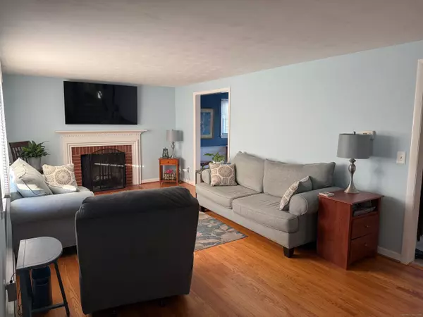 Newington, CT 06111,16 Michael Lane