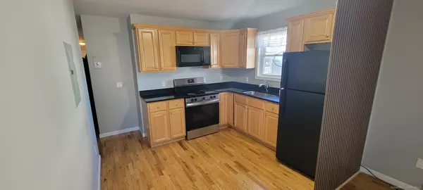 Danbury, CT 06810,18 Montgomery Street #1A