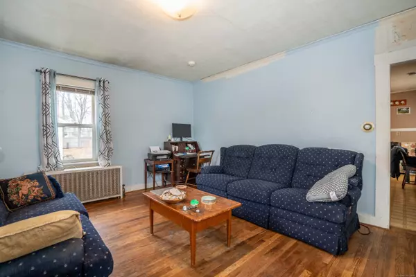 East Hartford, CT 06118,176 Sisson Street