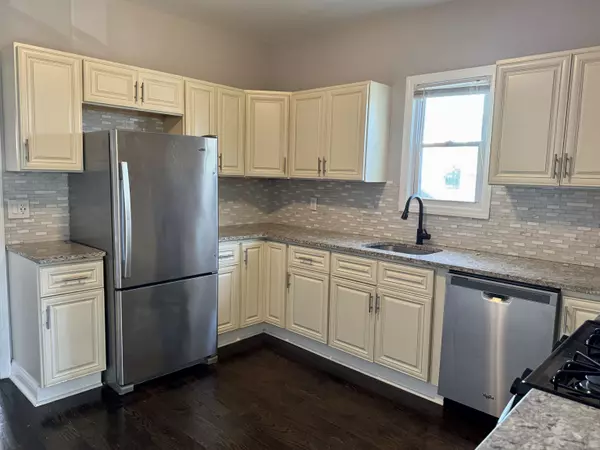 Ansonia, CT 06401,39 Bassett Street