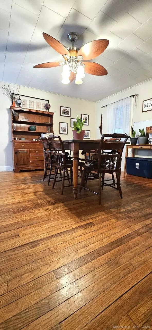 Bristol, CT 06010,28 Tulip Street