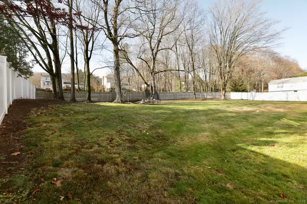 Hamden, CT 06514,1244 Shepard Avenue