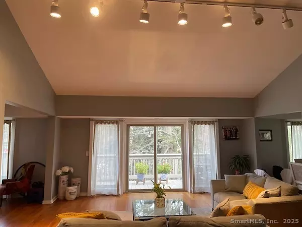 360 Fountain Street #APT 16, New Haven, CT 06515