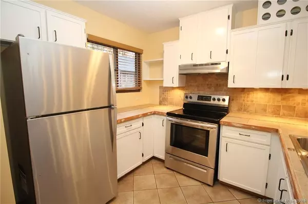 Woodbury, CT 06798,7 Woods Way #7