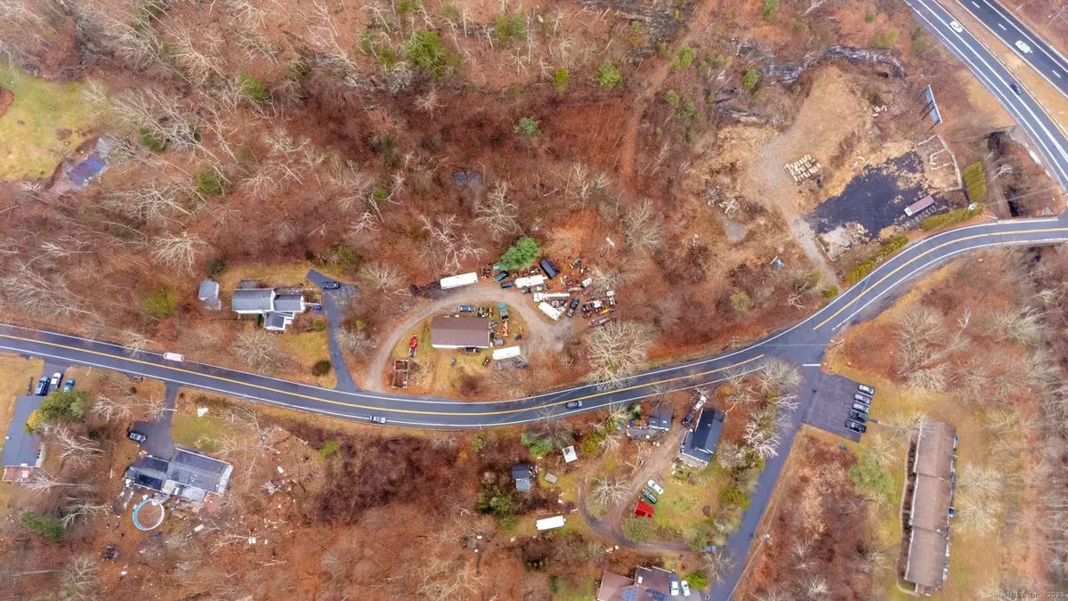 Bolton, CT 06043,1 Notch Road