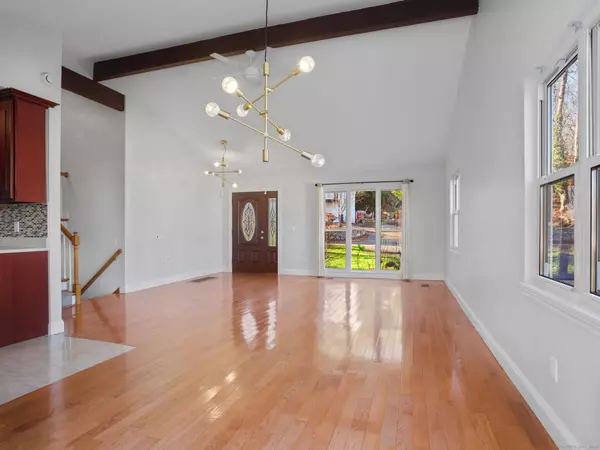 Westport, CT 06880,115 Valley Road