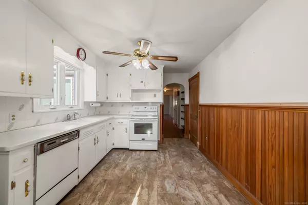 Bethany, CT 06524,349 Amity Road