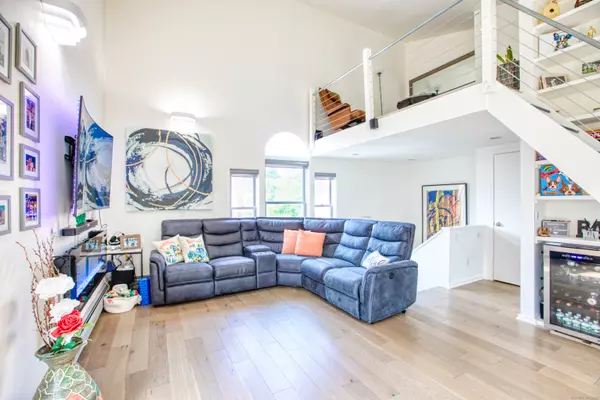 Norwalk, CT 06854,32 Pine Street #APT 27