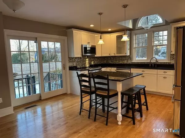 Wethersfield, CT 06109,1 Fernwood Street