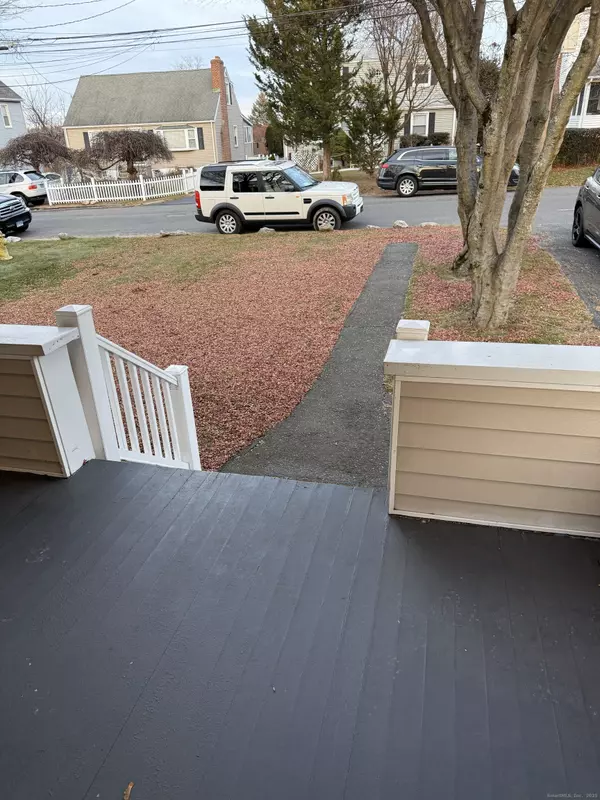 Norwalk, CT 06850,17 RESERVOIR Avenue