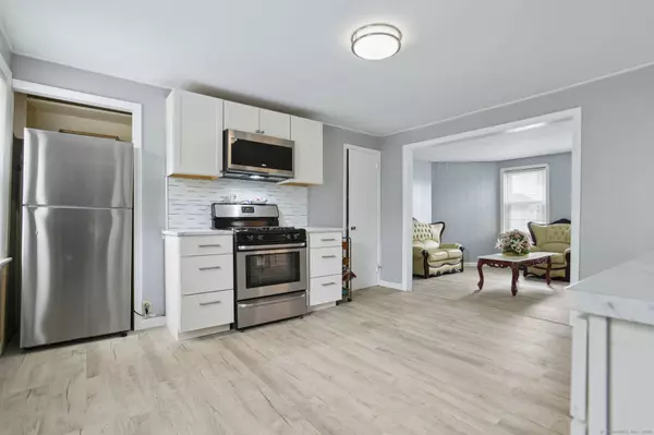 Norwich, CT 06360,8 3rd Street