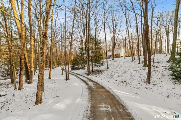 672 Old Waterbury Road, Southbury, CT 06488