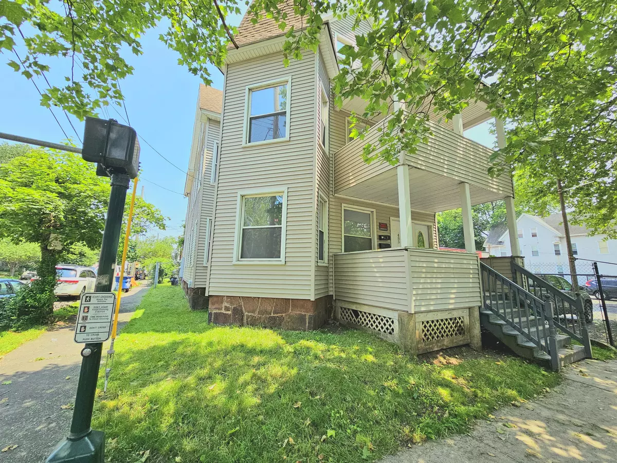 New Haven, CT 06513,483 Ferry Street #3