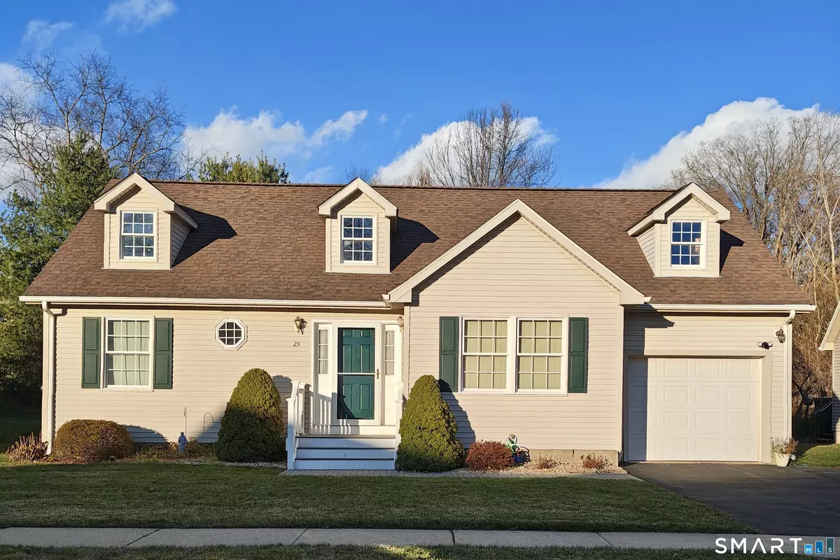 Newington, CT 06111,23 Dacosta Drive #23