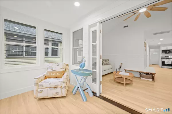 Milford, CT 06460,17 W Orland Street