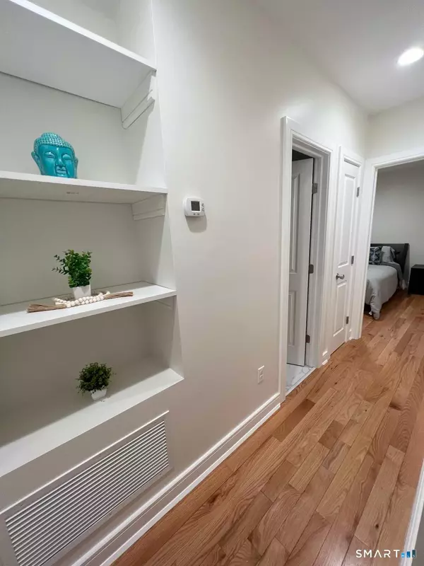 Norwalk, CT 06851,16 Wilton Avenue