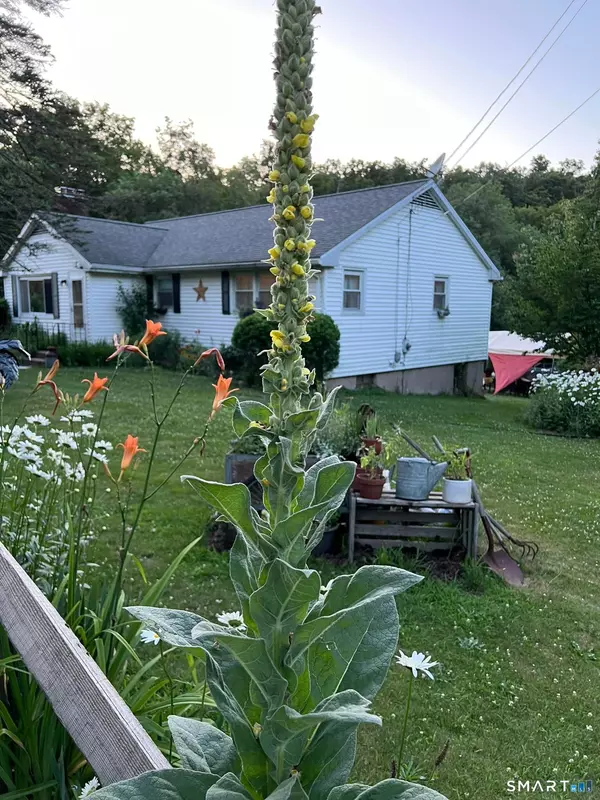 Durham, CT 06422,270 Haddam Quarter Road