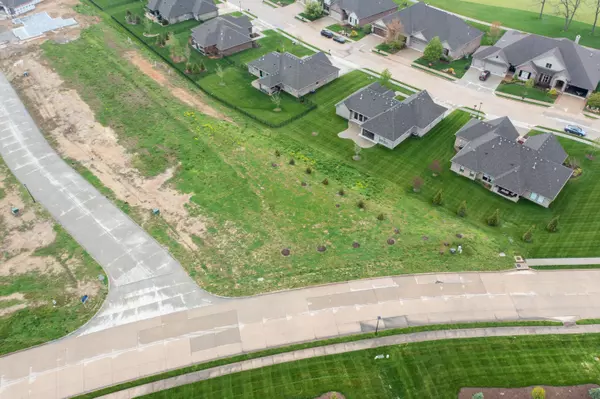 LOT 917 The villas at old hawthorne, Columbia, MO 65201