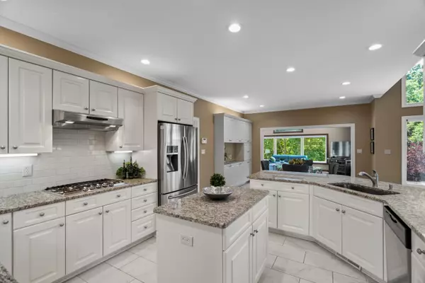 Columbia, MO 65203,3710 S Old ridge CT
