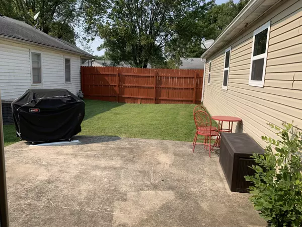 Vandalia, MO 63382,1001 S Monroe ST