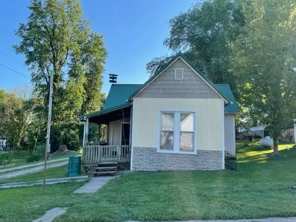 312 Second ST, Mokane, MO 65059