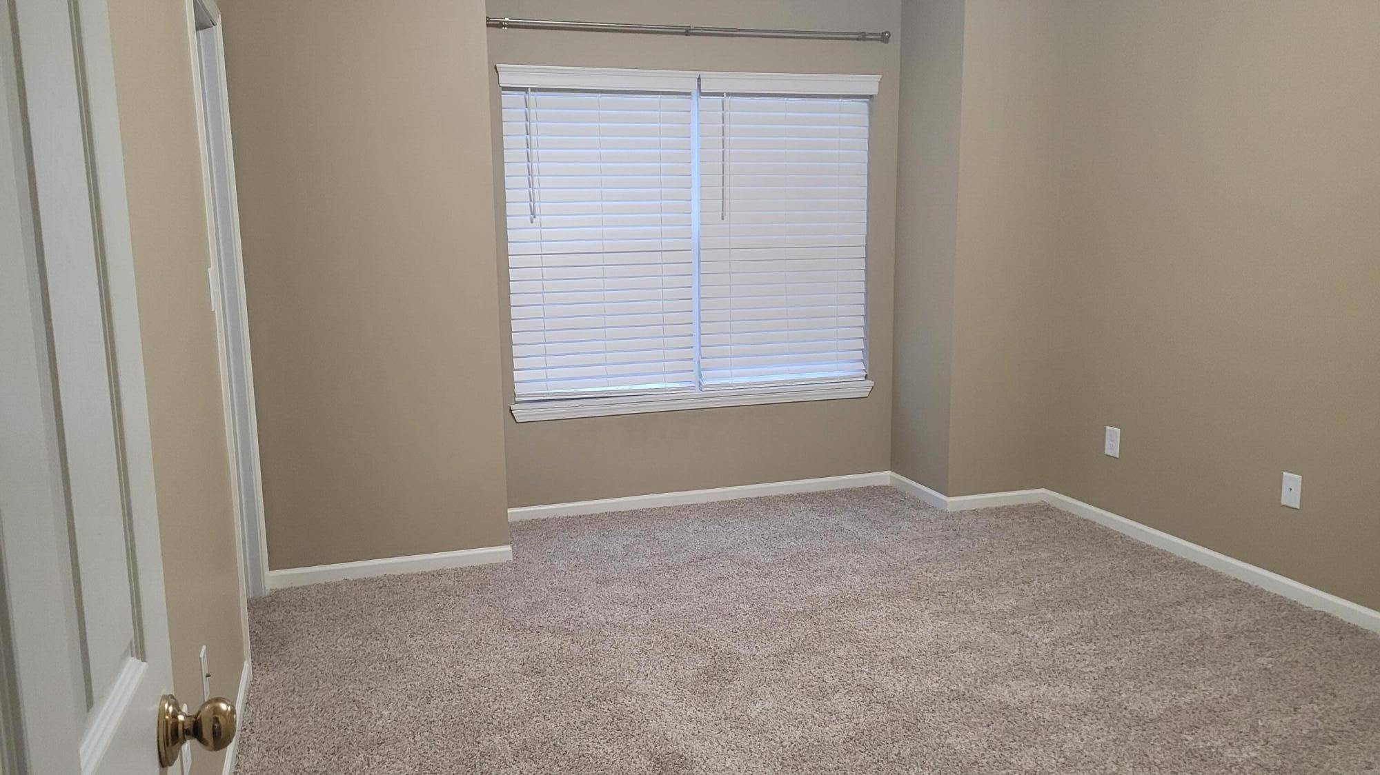 Columbia, MO 65203,29 N Cedar lake DR #206