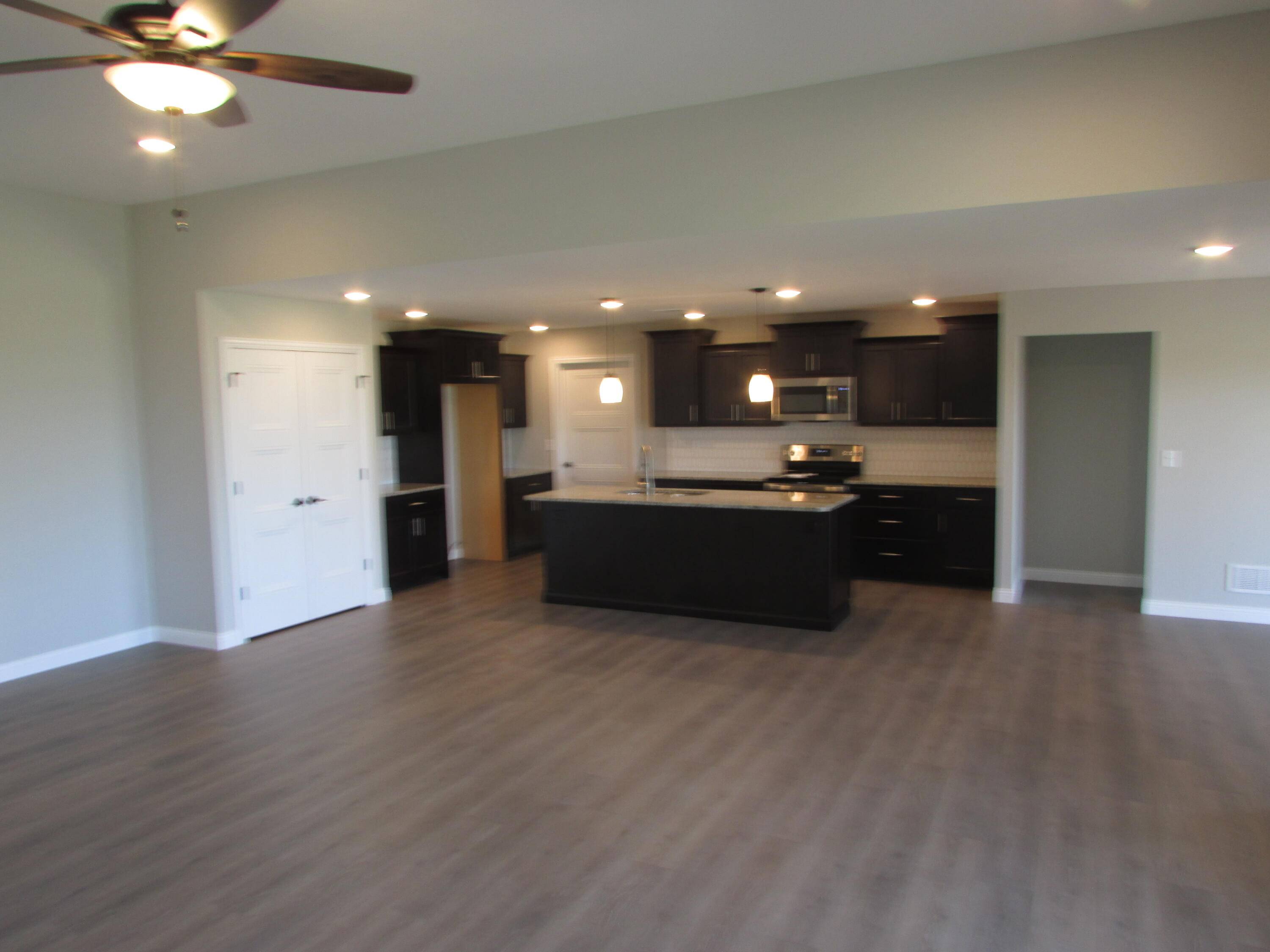 Columbia, MO 65202,3406 Yellowwood DR