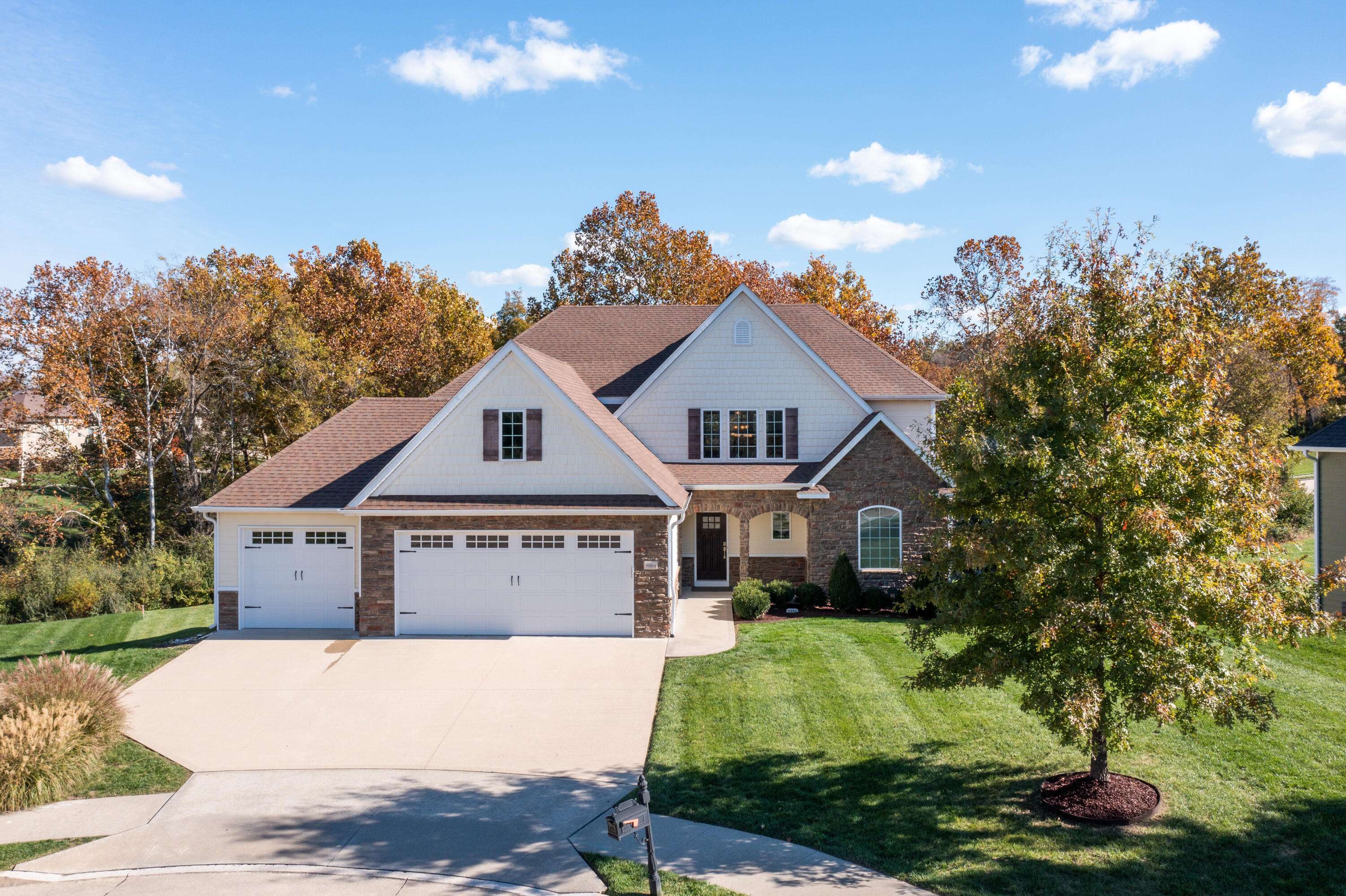 5004 Covington CT, Columbia, MO 65203