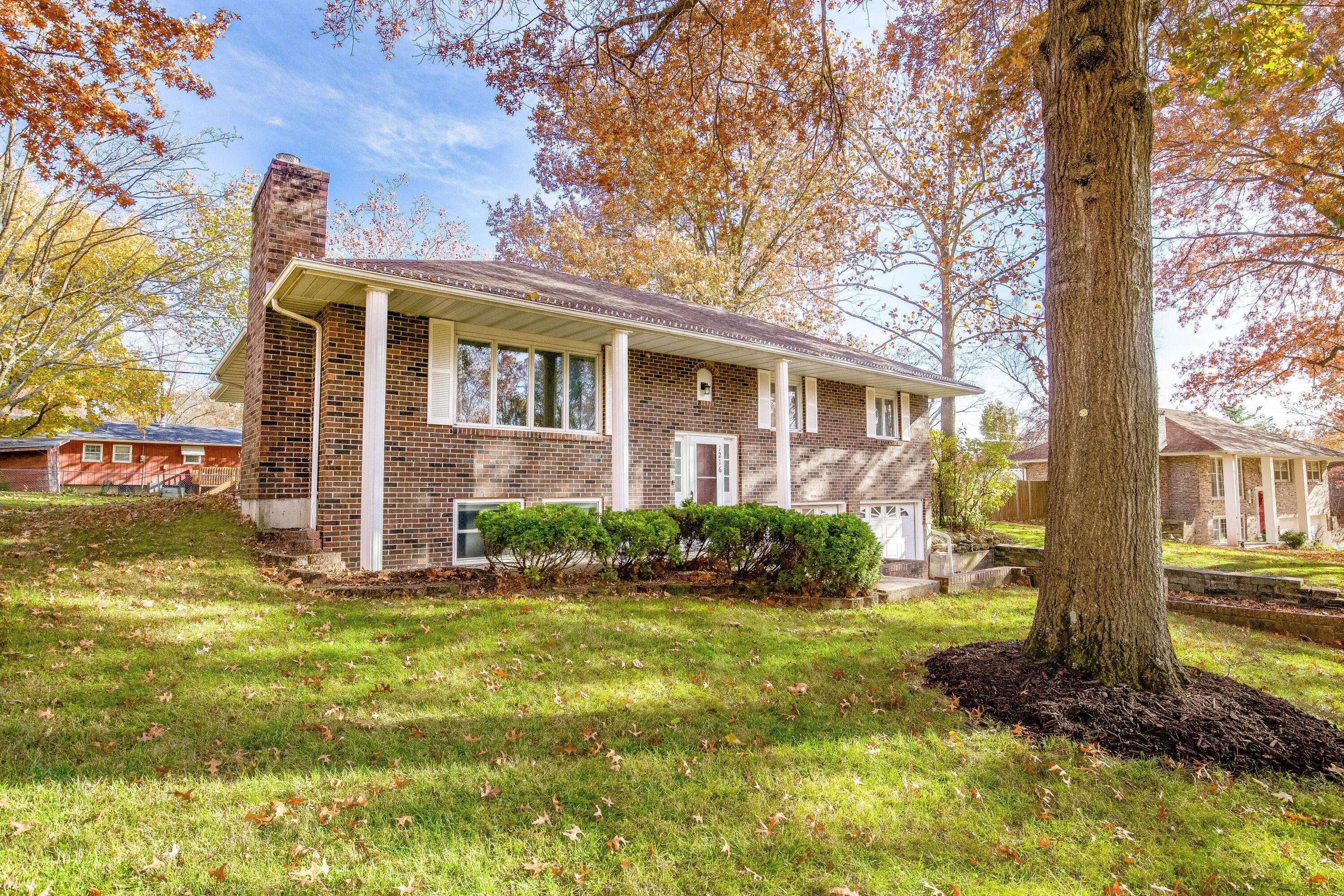 Columbia, MO 65203,1216 Subella DR