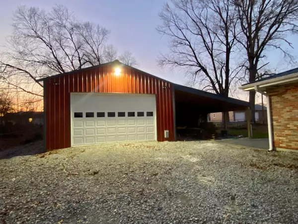 Sturgeon, MO 65284,409 N Audrain ST