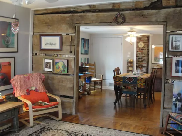 Arrow Rock, MO 65320,804 Main ST