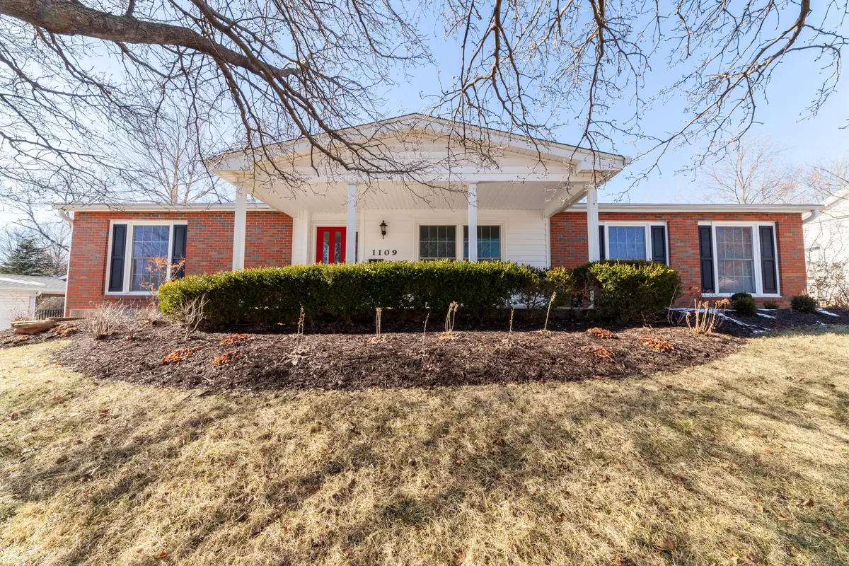 Columbia, MO 65201,1109 Falcon DR