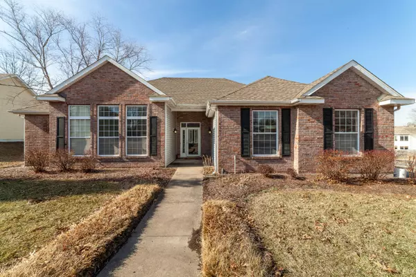 4601 Westfield LN, Columbia, MO 65203