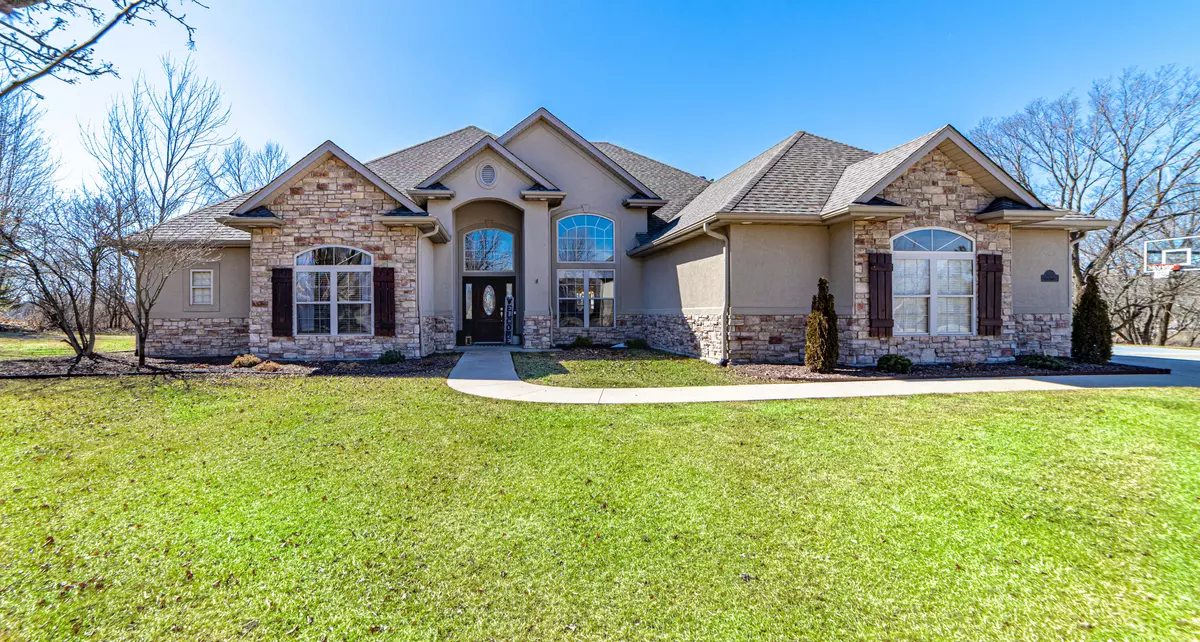 Columbia, MO 65203,4616 Villa wood CT