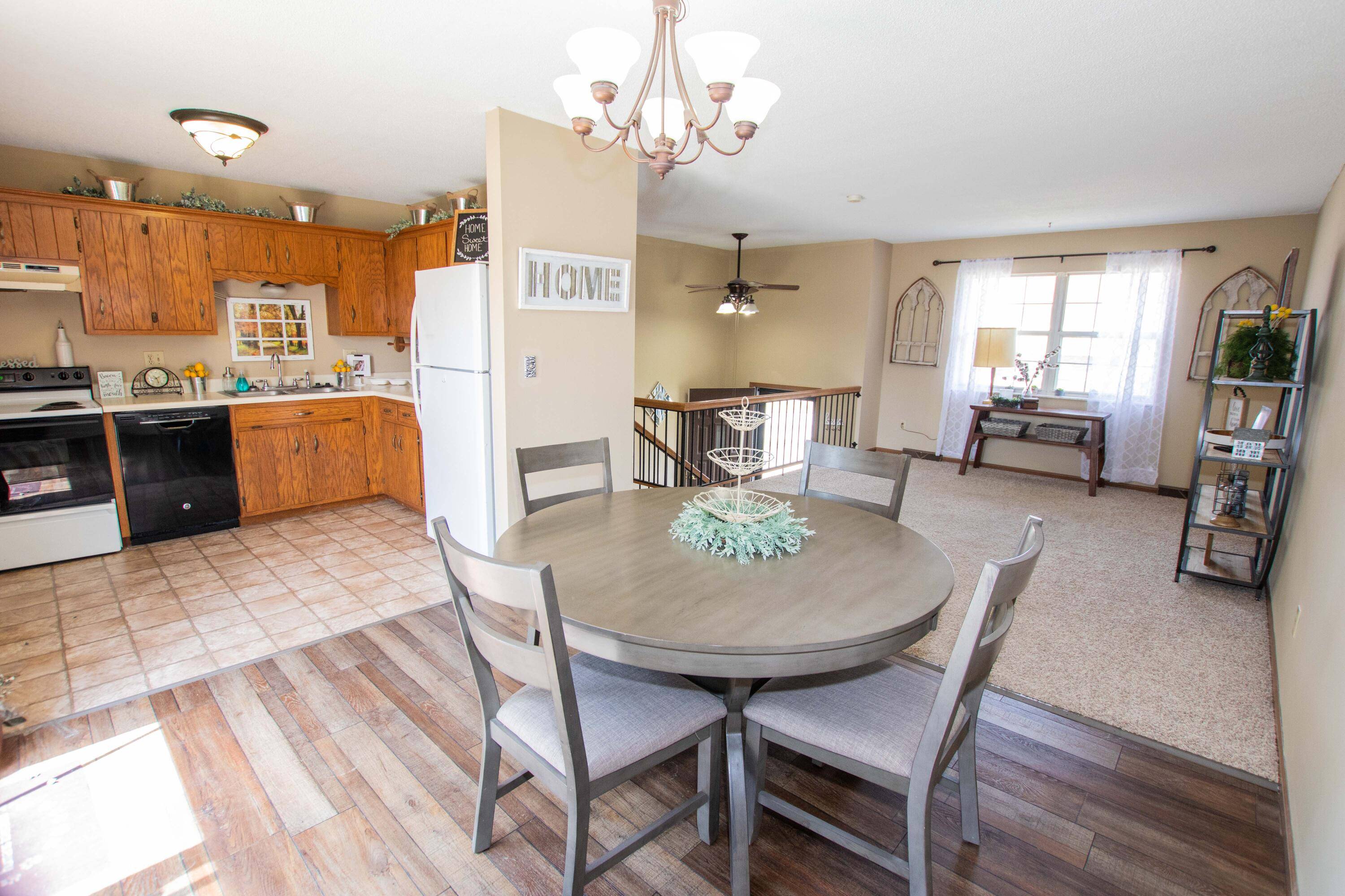 Jefferson City, MO 65109,5419 Bagnall DR