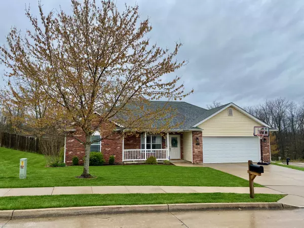 Columbia, MO 65202,4412 Wren wood DR