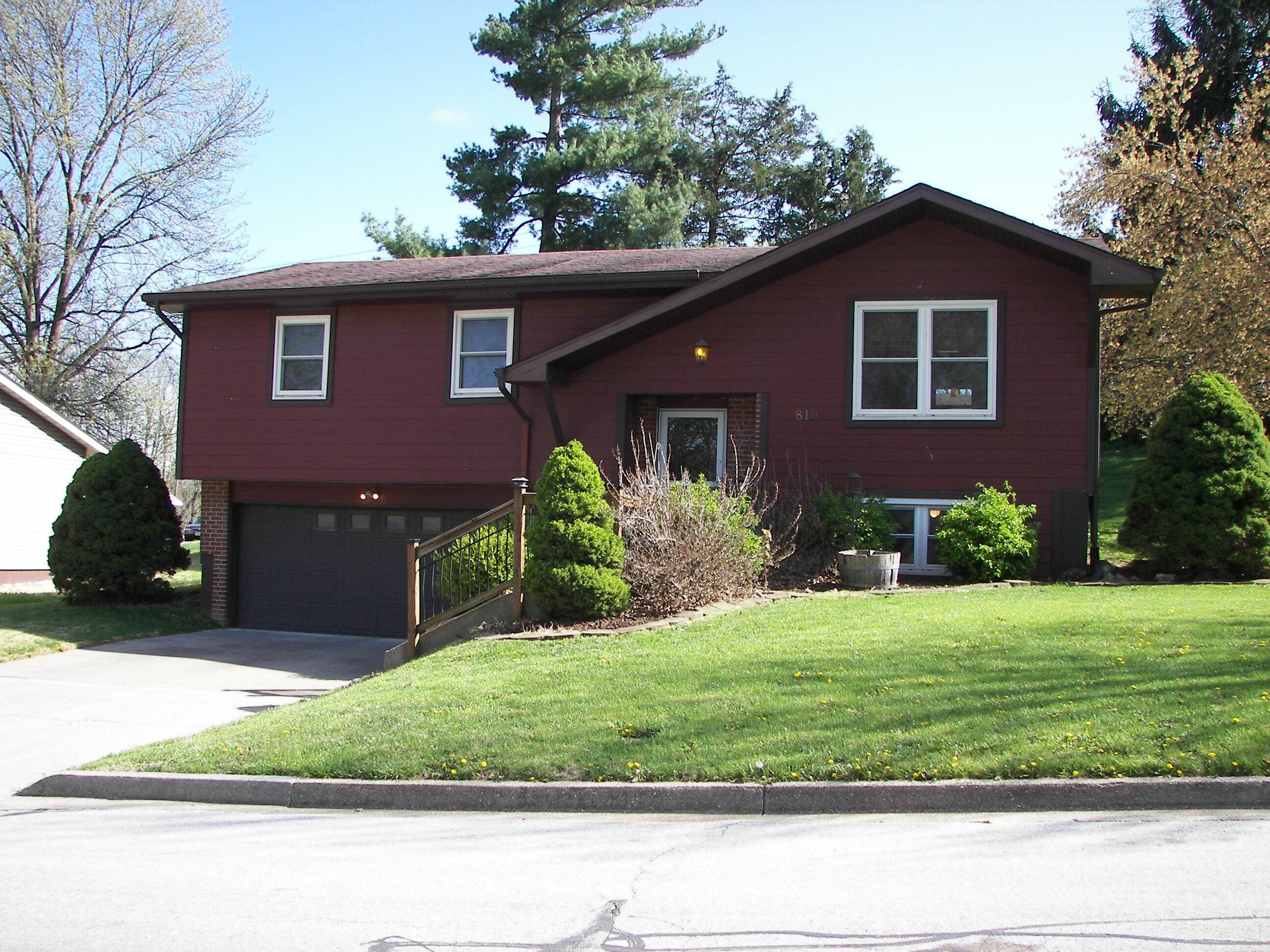 816 Sycamore street, Boonville, MO 65233