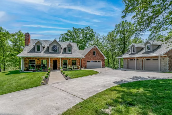 6775 W Bruce LN, Harrisburg, MO 65256