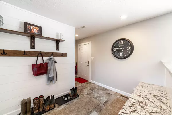 Harrisburg, MO 65256,7504 W Hwy 124