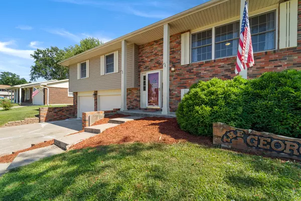 1722 Beacon ST, Mexico, MO 65265