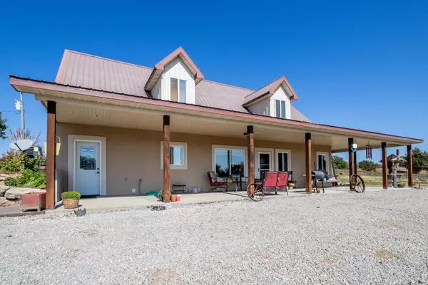 780 County rd 122, Higbee, MO 65257
