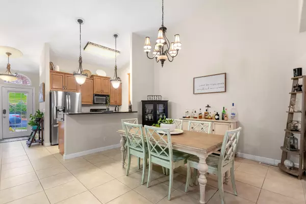 Lake Ozark, MO 65049,51 Bay hill CT