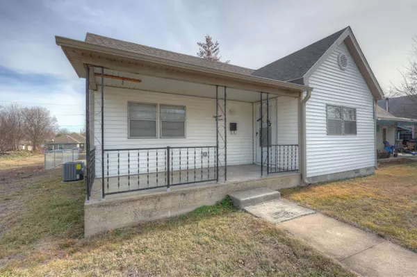1811 S Grand, Joplin, MO 64804