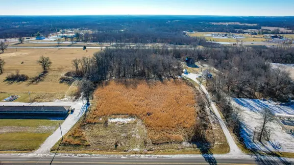 Moberly, MO 65270,3 ACRES TB Highway jj