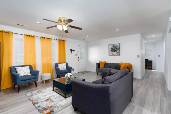 Columbia, MO 65203,6405 Daycrew loop