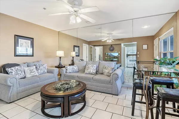 Lake Ozark, MO 65049,40 Lighthouse RD #2-102