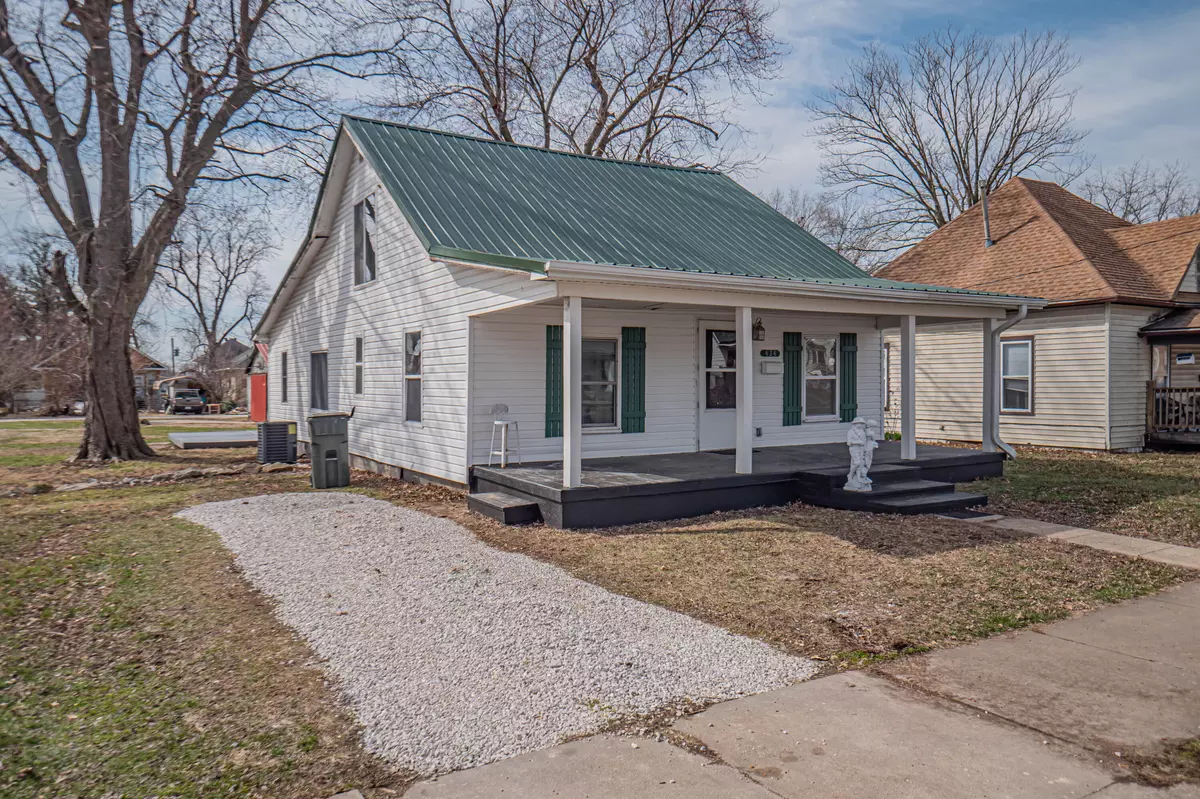 Moberly, MO 65270,424 Jefferson AVE