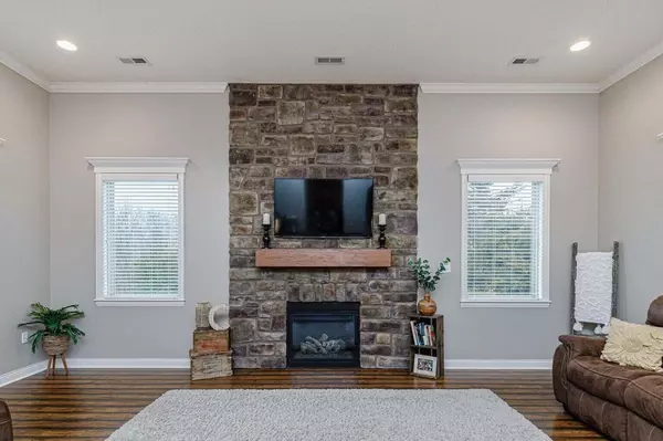 Harrisburg, MO 65256,15061 N Old number 7