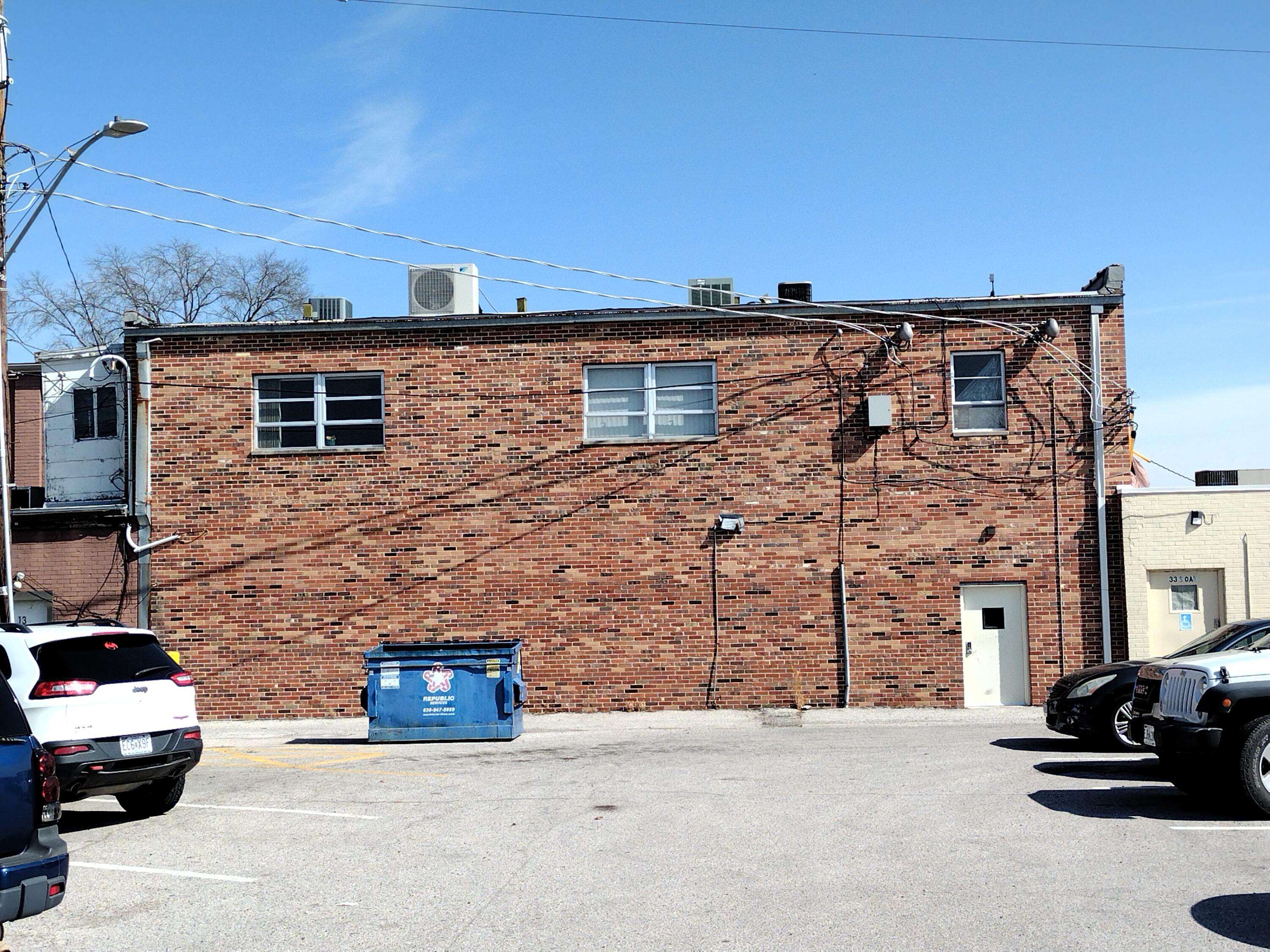 Union, MO 63084,15-17 S Oak ST
